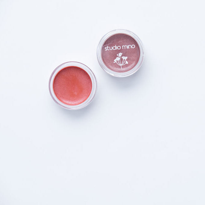 Pots of magic: Touched by a rose